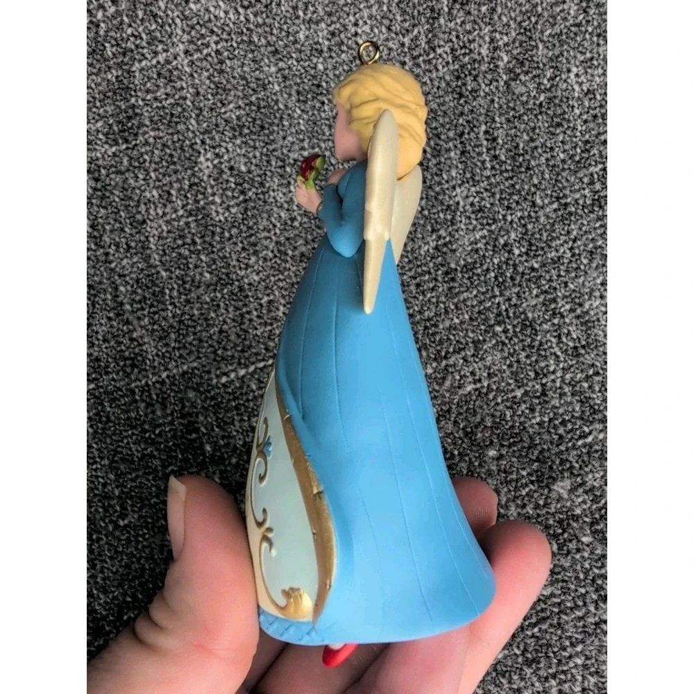 2013 Hallmark Keepsake England Angel Around The World Christmas Ornament w/ Box